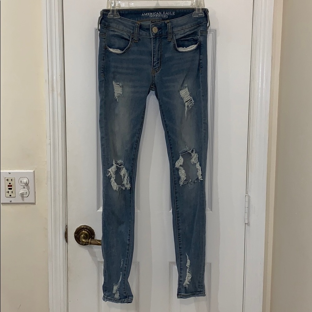American Eagle super super stretch size 4 juniors.